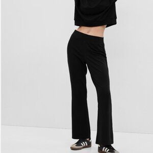 GAP brand Cloud Light Baby Boot Pants | Size small